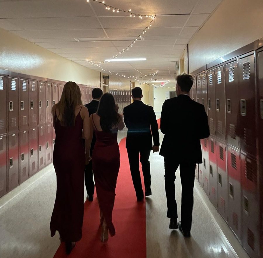 Prom 2021 taken by Roya Azar ('21)